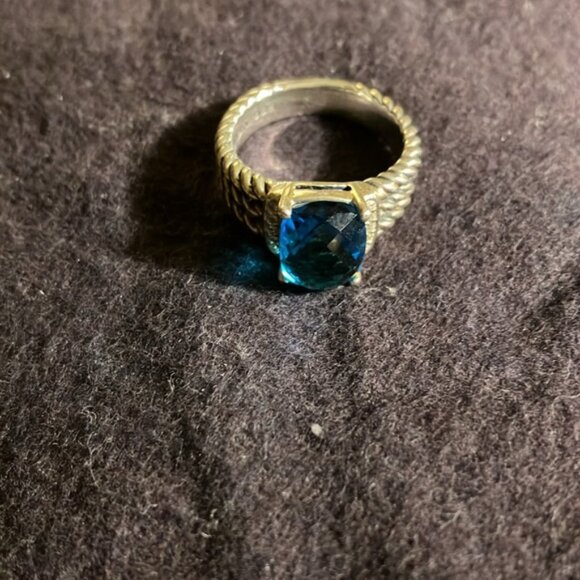 DY Petite Wheaton Ring with Blue Topaz & Diamonds – Size 6 - Picture 1 of 5